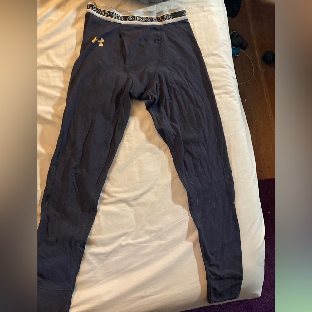 Under Armour compression pants, men’s large